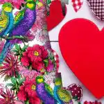 Tylko geniusze mogą to zrobić: musisz znaleźć serce wśród papug